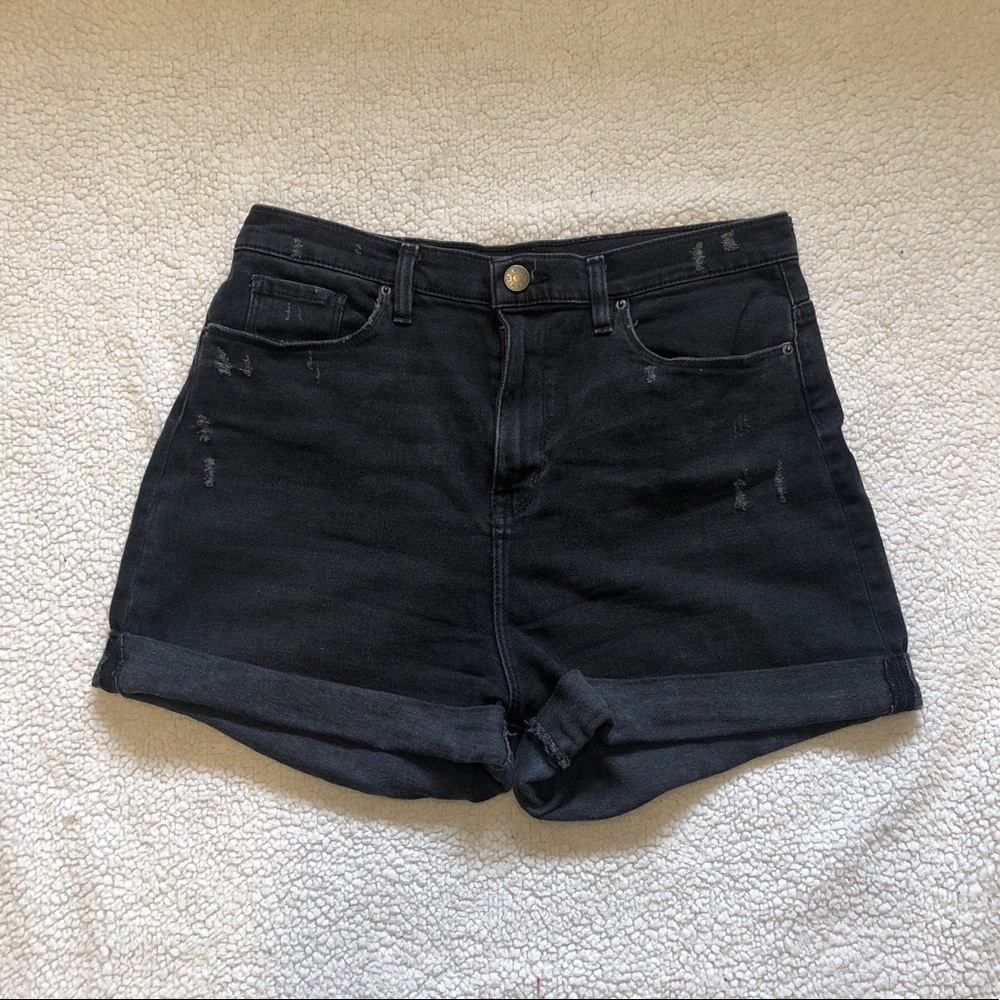 BDG Mom High Rise Shorts